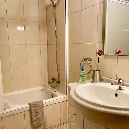 S. Joao Campus Apartment